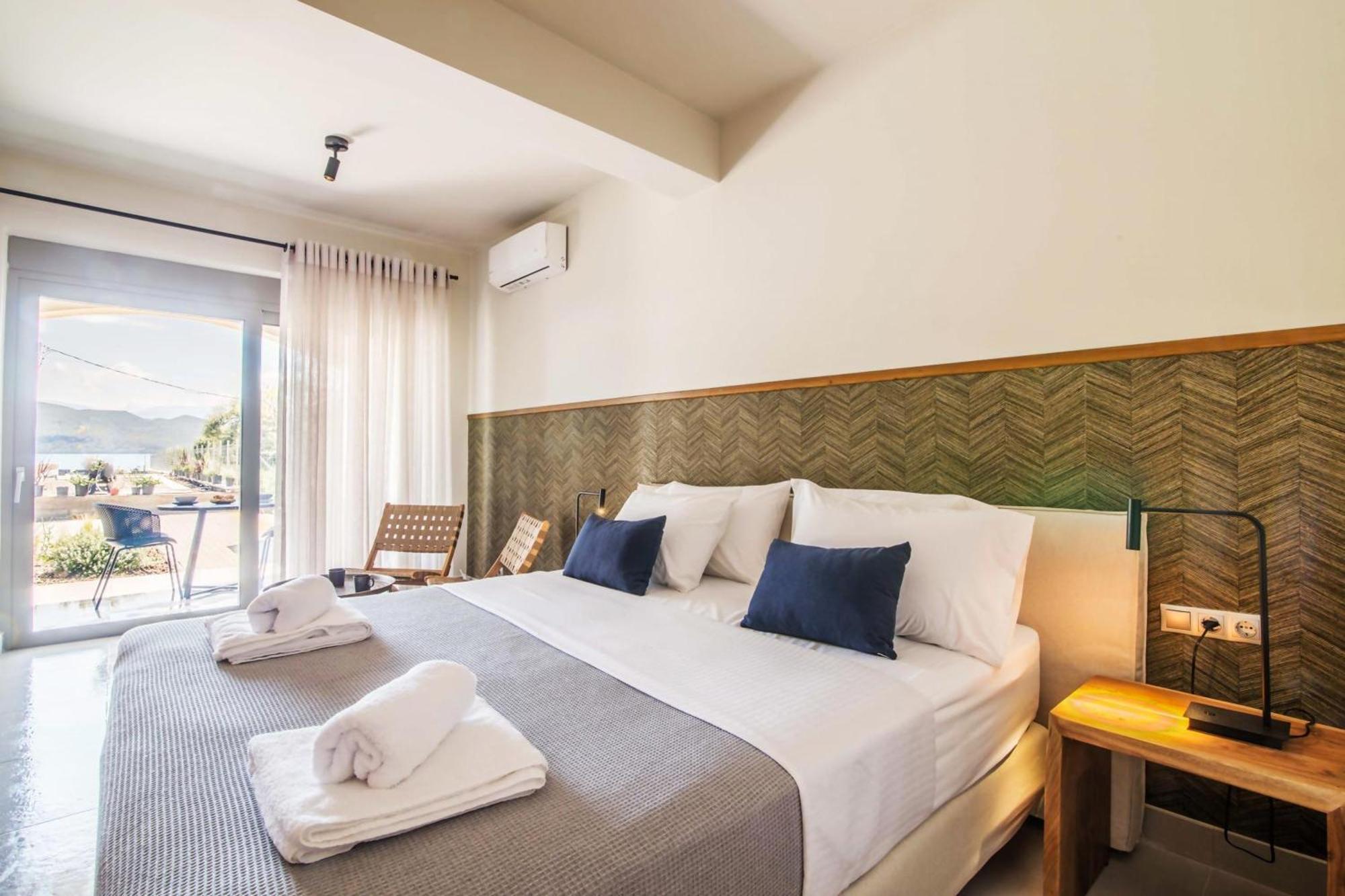 Blue Symphony Suites Apartments Nikiana Exterior foto